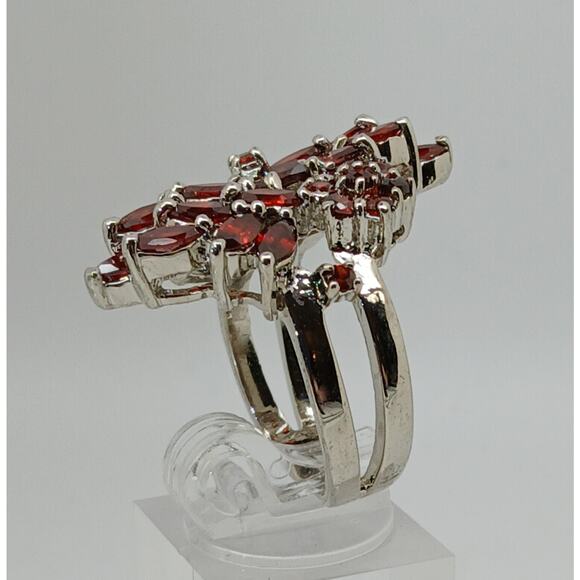 Vintage Silver and Red Floral Ring - Picture 7 of 10